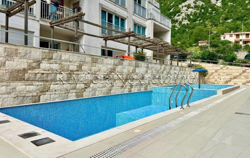 prodaja_stan_Sale_Rivijera_Nekretnine_Oglasi_ads_Kotor_Boka_Bay_ (1)