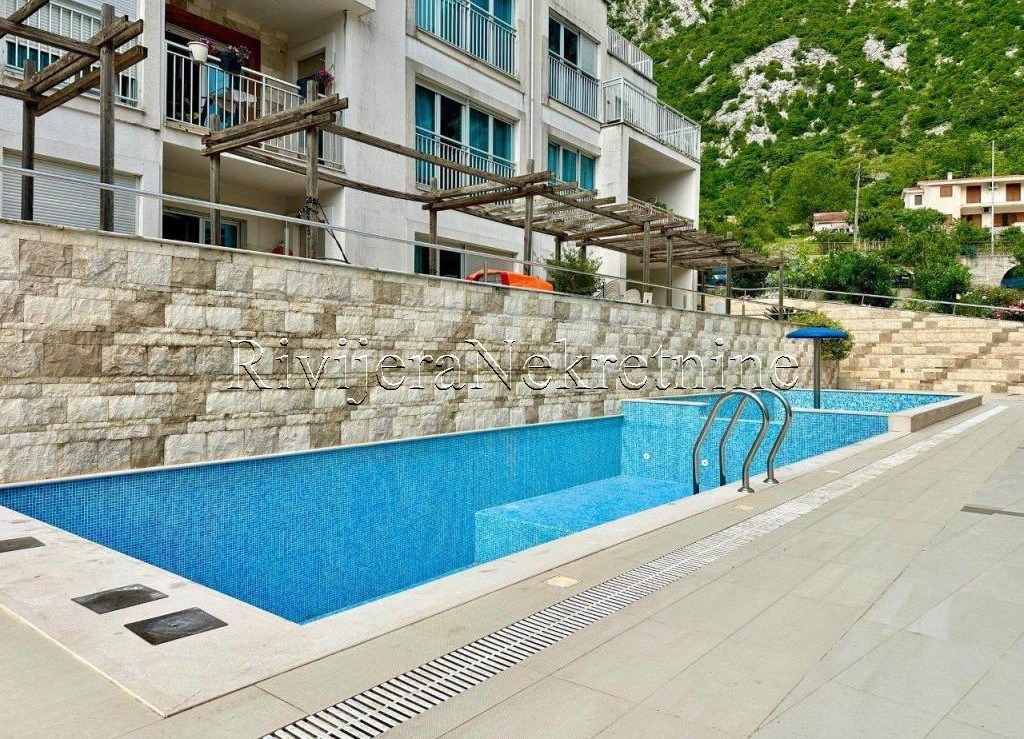 For sale one-bedroom apartment in a luxury complex Dobrota Kotor