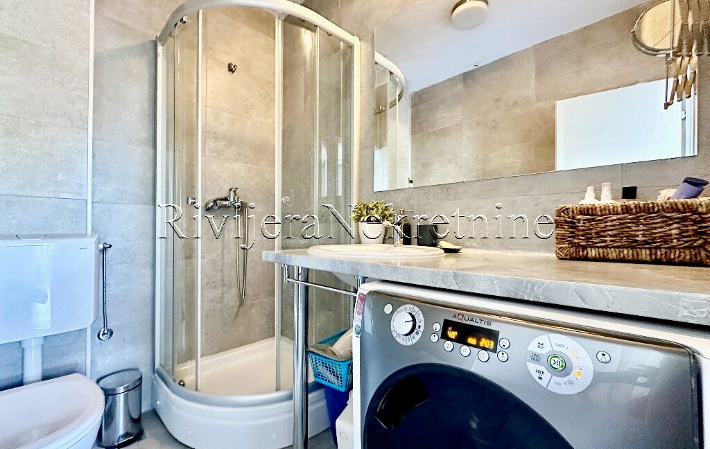 prodaja_Sale_Rivijera_Nekretnine_oglasi_Ads_Krasici_Tivat_ (3)