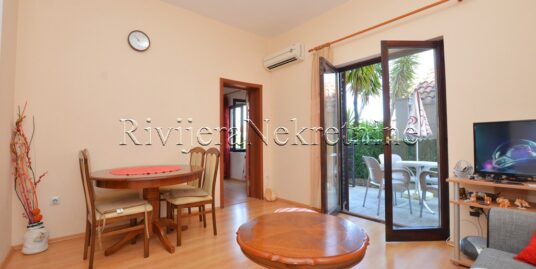 Two-bedroom apartment Herceg Novi Baosic