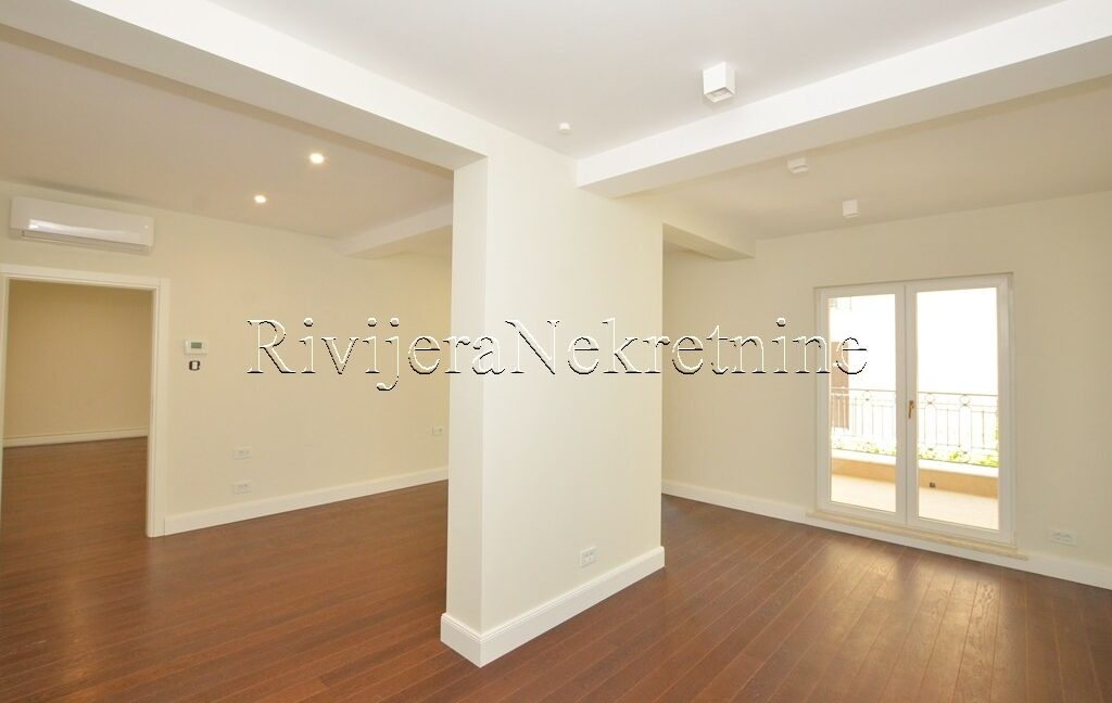 prodaja_Sale_Stan_apartment_ads_oglasi_Djenovici_Herceg_Novi_Portofino_ (6)