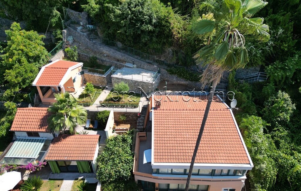 prodaja_Sale_kuca_house_villa_Herceg_Novi_Centar_center_oglasi_Ads_ (1)