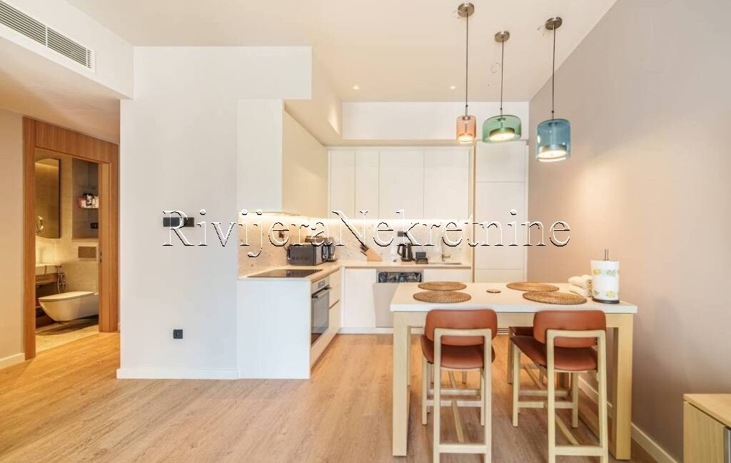 prodaja_sale_Rivijera_Nekretnine_ads_ad_prodaza_Tivat_portomontenegro_boka_ (21)