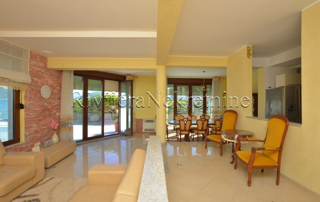 Prodaja_sale_Njivice_herceg_novi_prodaza_real_estate_vila_villa_ (10)