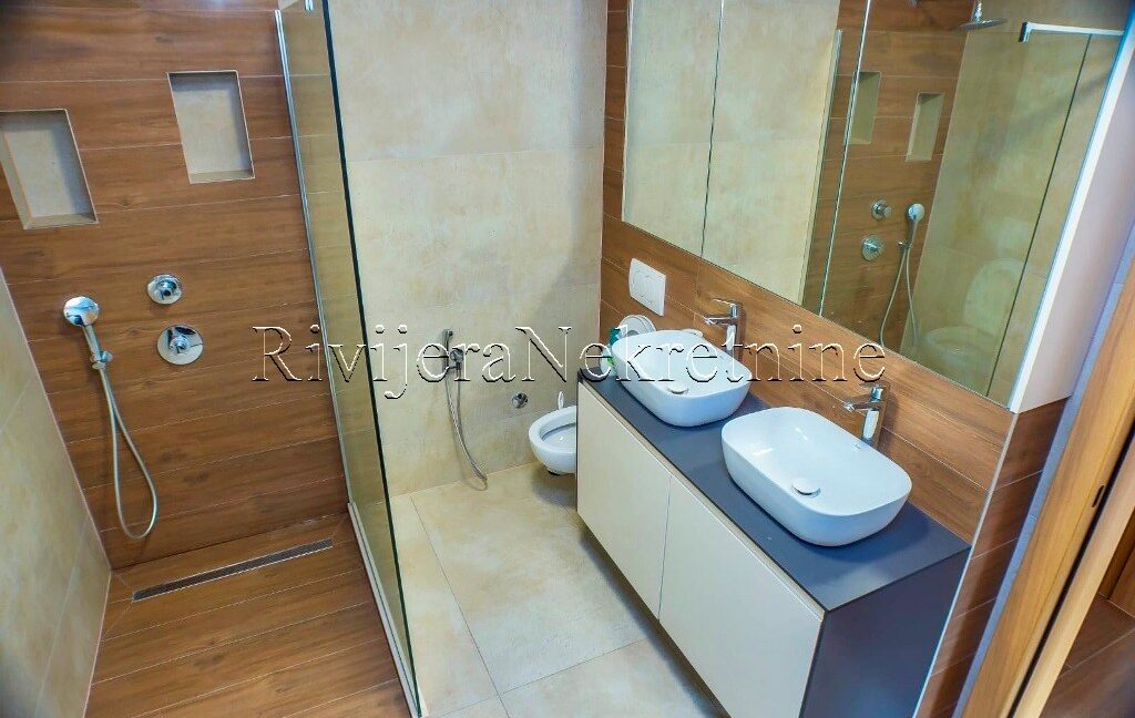 prodaja_prodaza_Tivat_sale_Rivijera_Nekretnine_Ads_ad_oglasi_oglas_ (6)