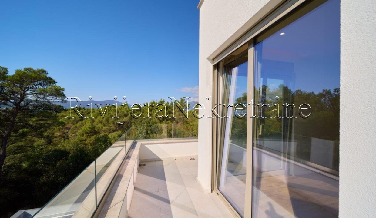 prodaja_Sale_Rivijera_Nekretnine_Ads_Ad_Tivat_Boka_Bay_prodaza_real_Estate_ (11)