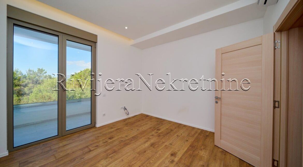 prodaja_Sale_Rivijera_Nekretnine_Ads_Ad_Tivat_Boka_Bay_prodaza_real_Estate_ (6)