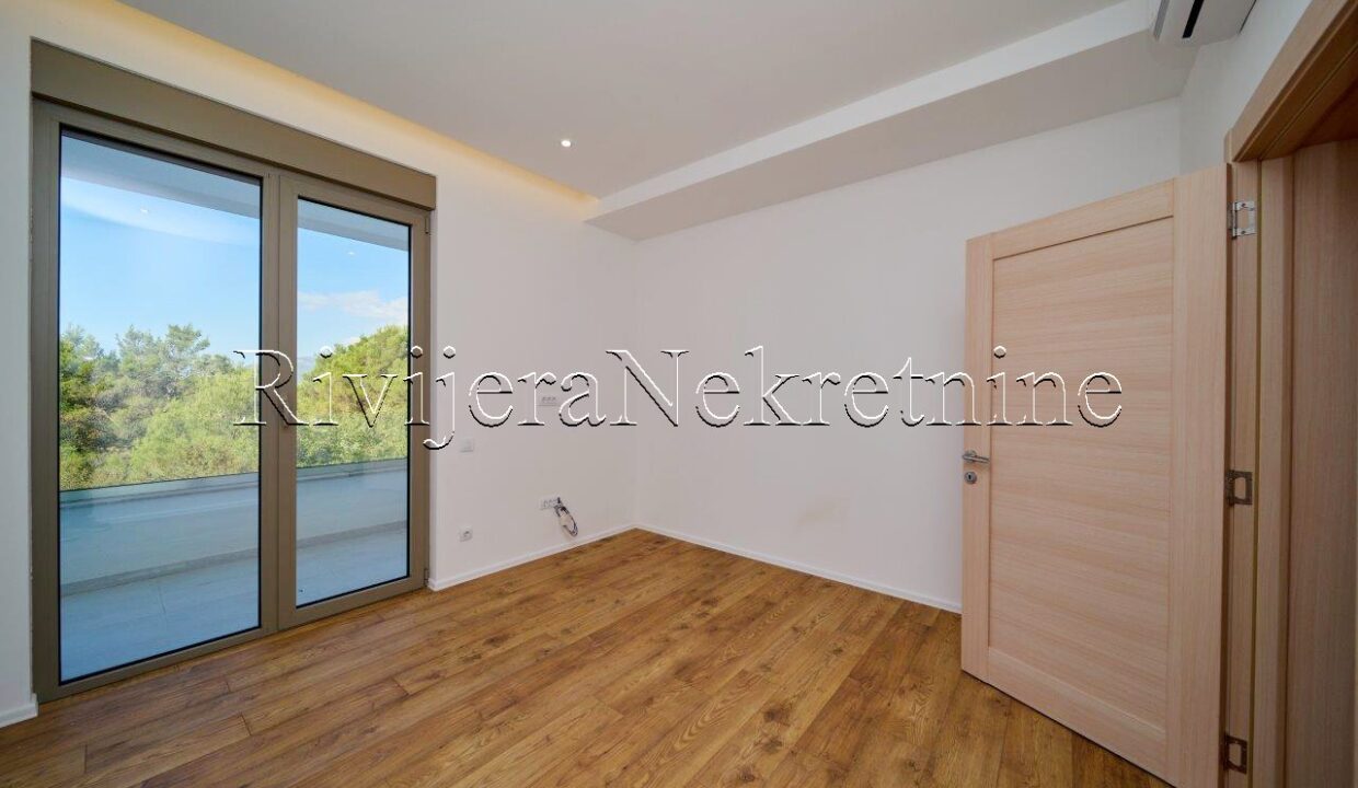 prodaja_Sale_Rivijera_Nekretnine_Ads_Ad_Tivat_Boka_Bay_prodaza_real_Estate_ (6)