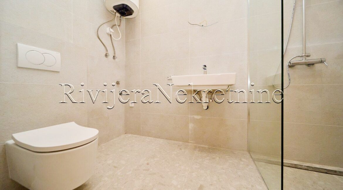 prodaja_Sale_Rivijera_Nekretnine_Ads_Ad_Tivat_Boka_Bay_prodaza_real_Estate_ (8)