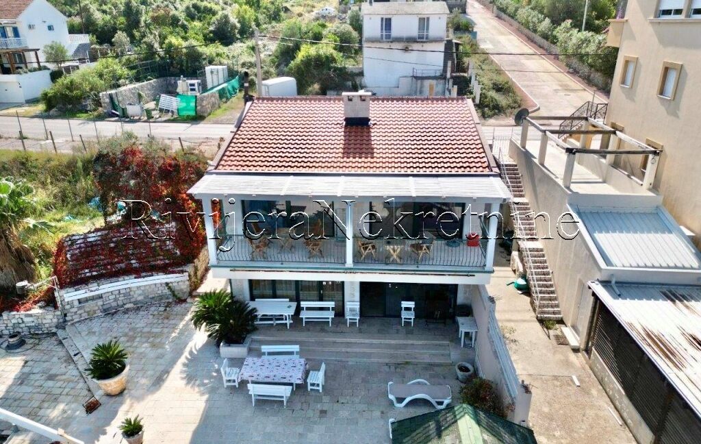 prodaja_Sale_Rivijera_Nekretnine_Ads_ad_Tivat_ kuca_vila_Tivat_Boka_Boka_bay_(6)