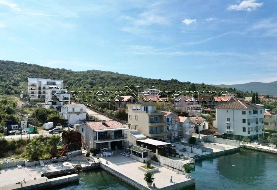 prodaja_Sale_Rivijera_Nekretnine_Ads_ad_Tivat_ kuca_vila_Tivat_Boka_Boka_bay_(8)
