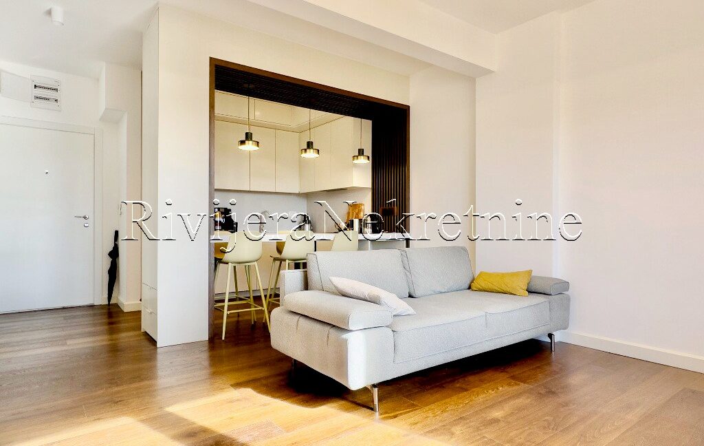 prpdaja_SAle_Rivijera_Nekretnine_Ads_ad_oglasi_Tivat_Boka_Bay_real_Estate_Boka_ (2)