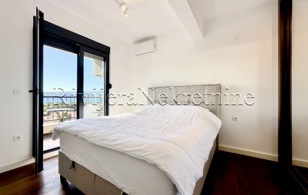 prpdaja_SAle_Rivijera_Nekretnine_Ads_ad_oglasi_Tivat_Boka_Bay_real_Estate_Boka_ (5)
