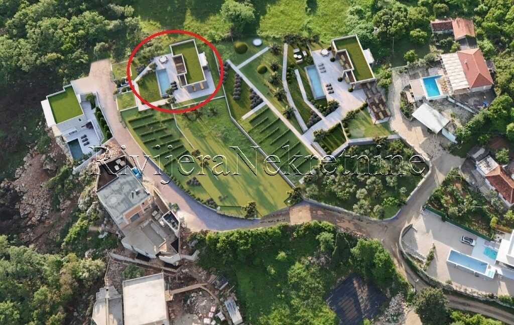 prodaja_Sale_Rivijera_nekretnineA_ds_Ads_oglasi_Podi_herceg_Novi_Boka_Boka_bay_vila_villa (4)