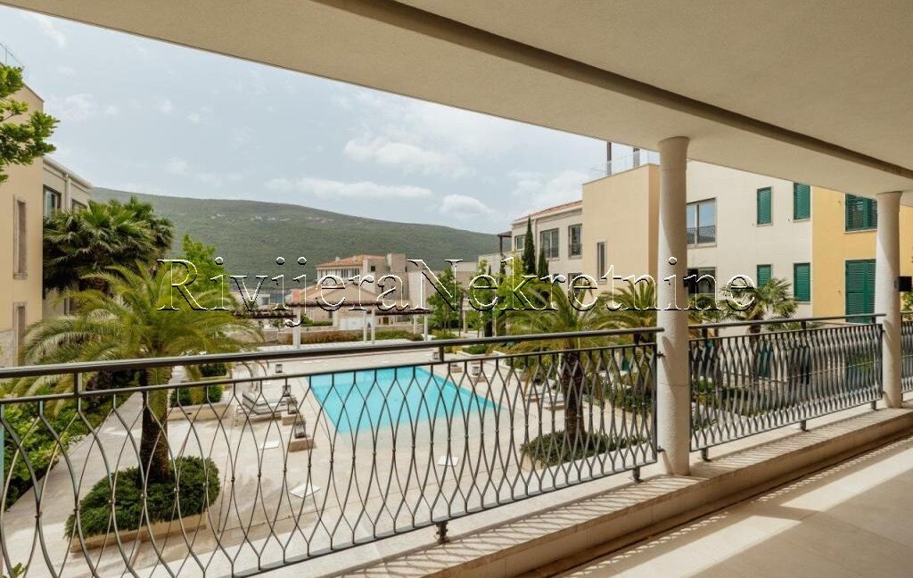 prodaja_Sale_Rivijera_nekretnine_Ads_Ad_oglasi_Kumbor_Herceg_Novi_PORTONOVI_Boka_bay_ (3)