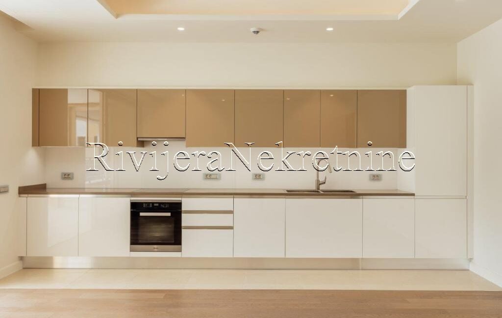 prodaja_Sale_Rivijera_nekretnine_Ads_Ad_oglasi_Kumbor_Herceg_Novi_PORTONOVI_Boka_bay_ (6)