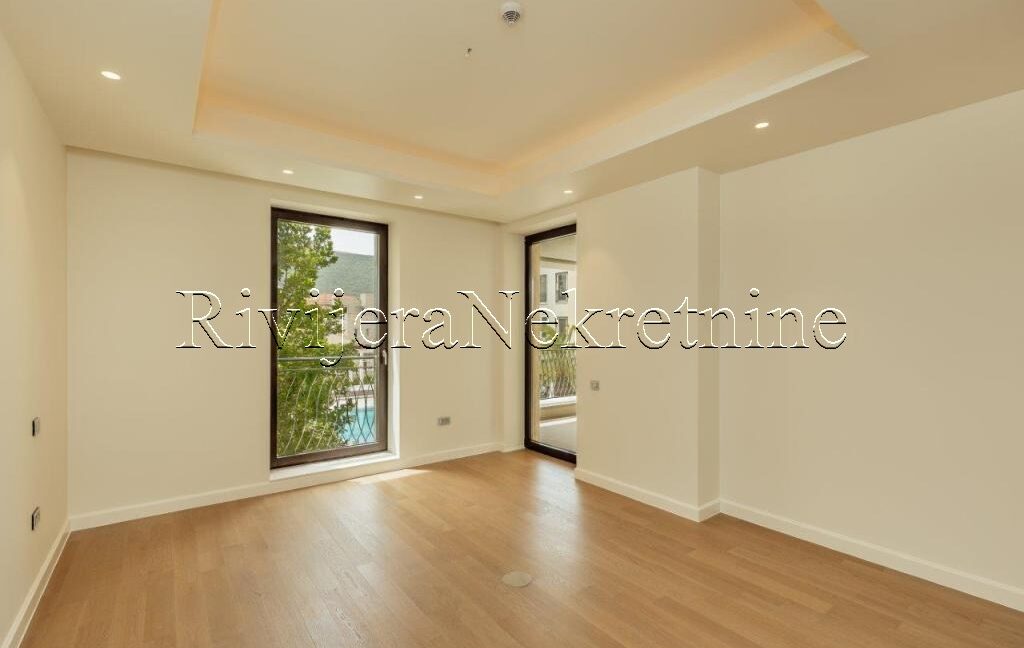 prodaja_Sale_Rivijera_nekretnine_Ads_Ad_oglasi_Kumbor_Herceg_Novi_PORTONOVI_Boka_bay_ (8)