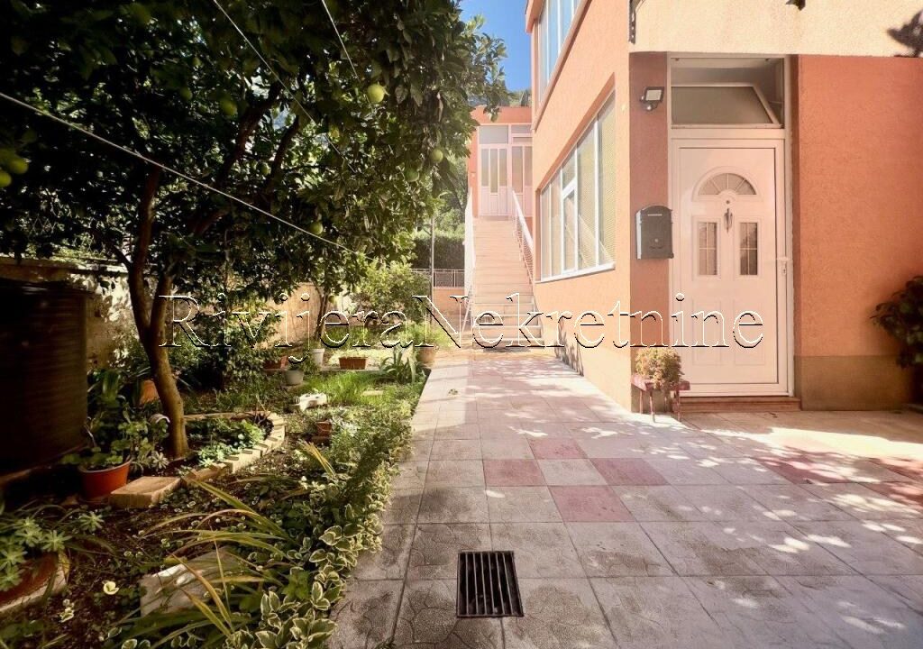 prodaja_prodaza_rivijera_Nekretnine_ads_oglasi_ad_Kotor_Boka_bay_ (10)