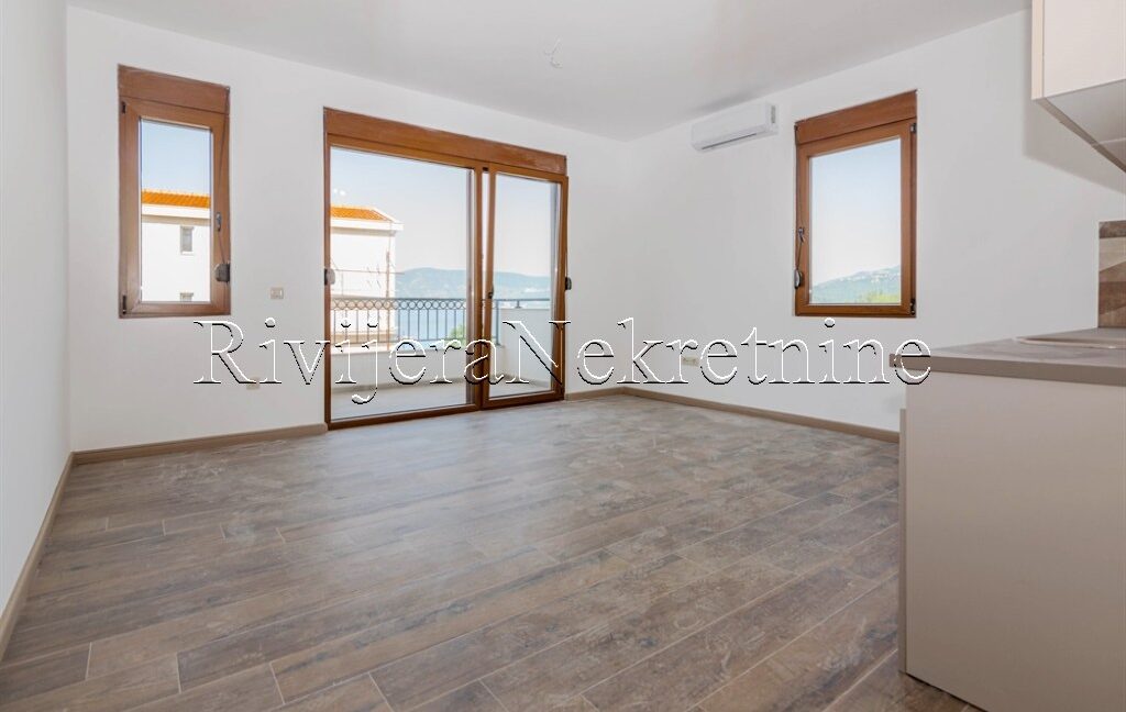 prodaja_Sale_Rivijera_Nekretnine_Ads_AD_oglasi_stan_Apartment_Kumbor_Herceg_Novi_ (1)
