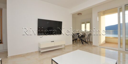 Super luxurious apartment on the seashore Djenovic Boka