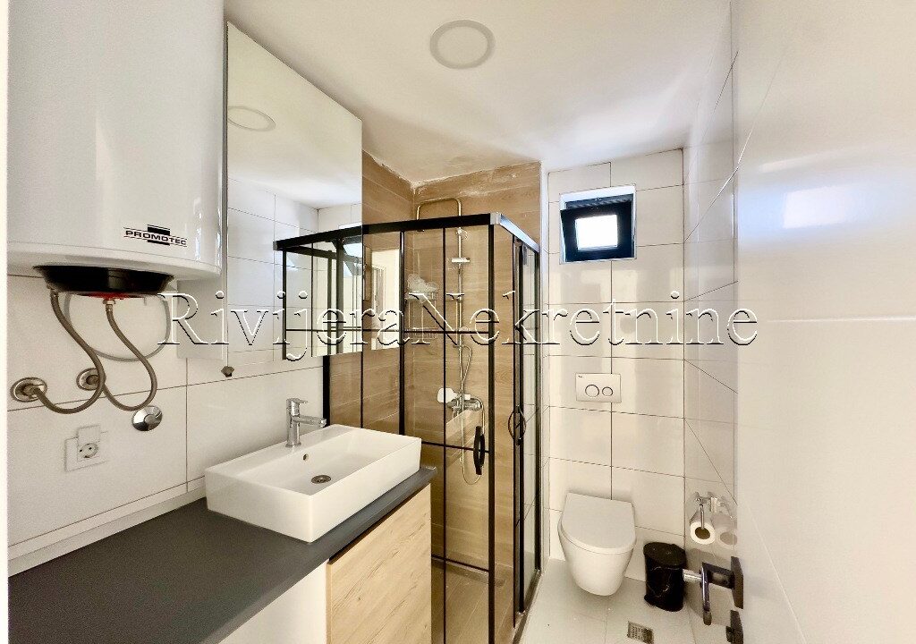 prodaja_SAle_rivijera_nekretnine_Ads_oglasi_Tivat_boka_bay (4)