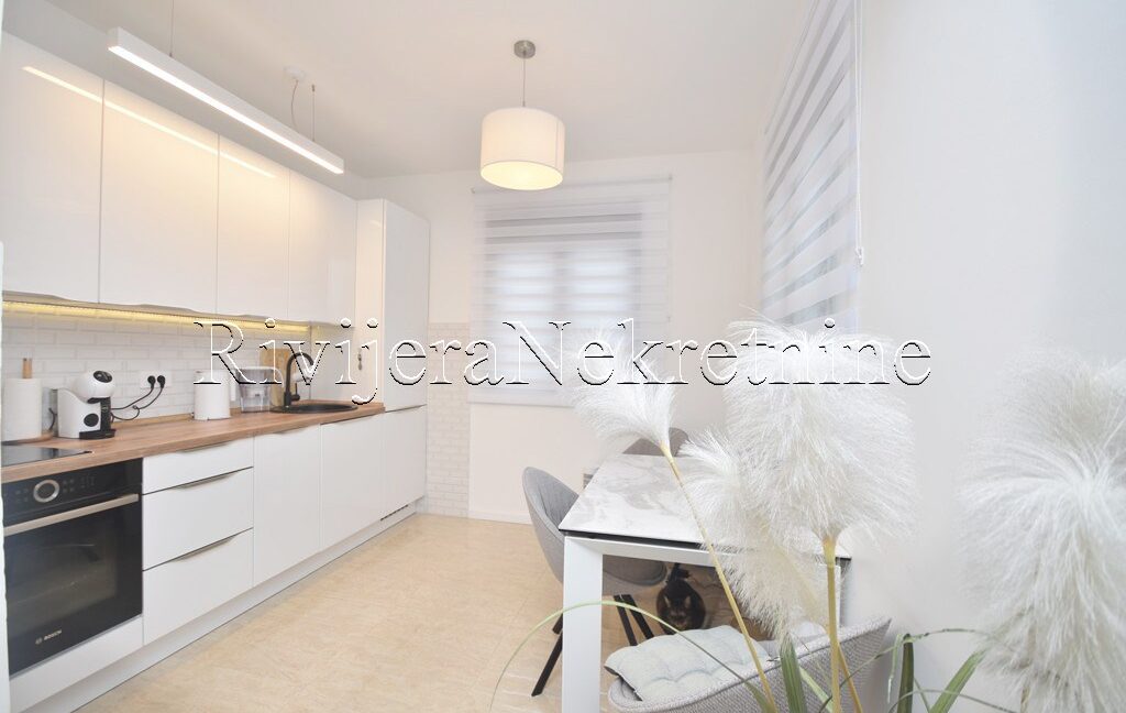 prodaja_sale_rivijera_Nekretnine_ads_oglasi_Igalo_Herceg_Novi_stan_Apartment_realestate_ (13)