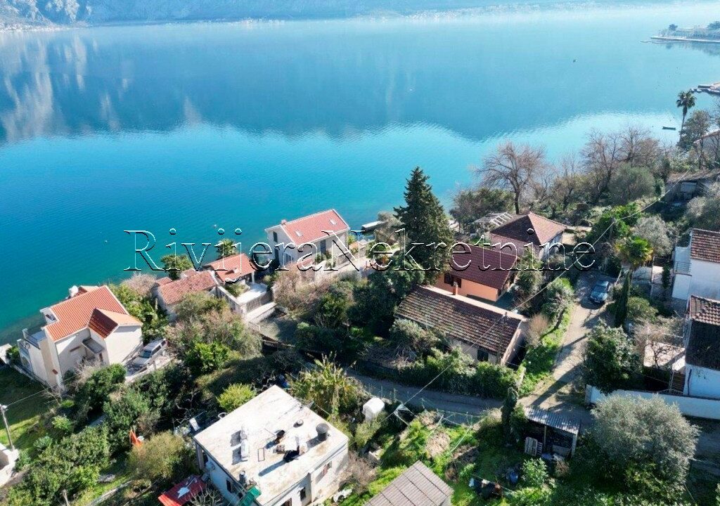 prodaja_Sale_rivijera_nekretnine_Ads_ad_oglasi_Stoliv_Kotor_boka_bay_boka_kotorska_Reaestate_ (4)