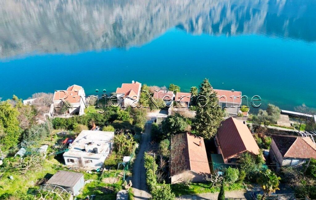 prodaja_Sale_rivijera_nekretnine_Ads_ad_oglasi_Stoliv_Kotor_boka_bay_boka_kotorska_Reaestate_ (5)
