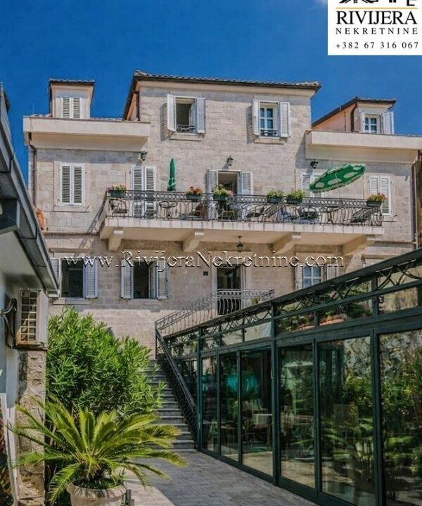 prodaja_prodaza_sale_rivijera_Nekretnine_Ads_Ad_oglasi_Real_estate_Igalo_Herceg_novi_ (16)