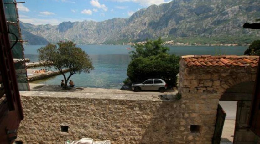 Einzigartiges Angebot Steinhaus Prcanj. Kotor-Top Immobilien Montenegro