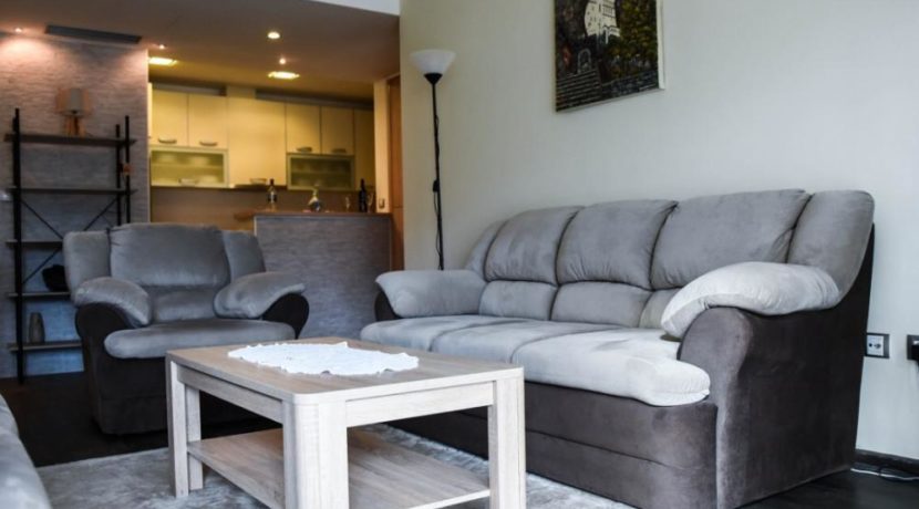 Gemütliche Ein Zimmer Wohnung Dobrota, Kotor-Top Immobilien Montenegro