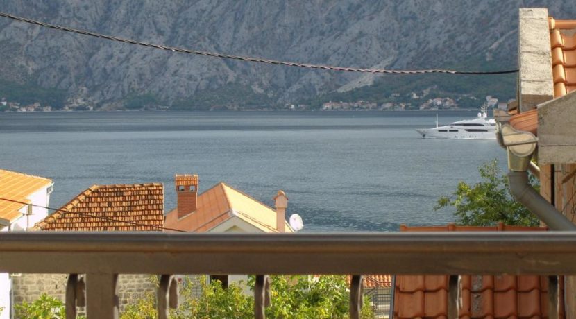 House with sea view Prcanj, Kotor-Top Estate Montenegro