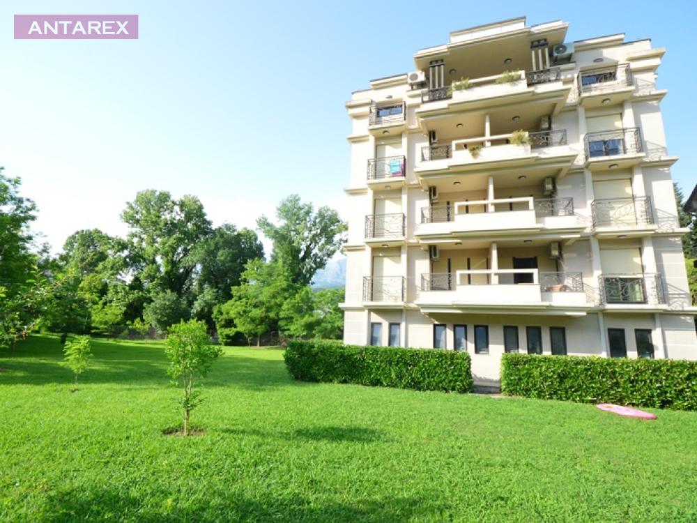 New unfurnished apartment in Igalo