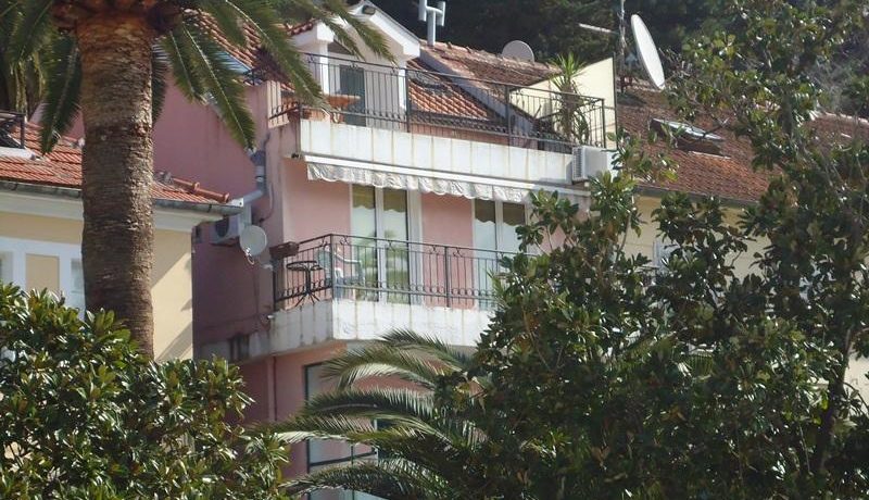 Old House for sale Herceg Novi-Top Estate Montenegro