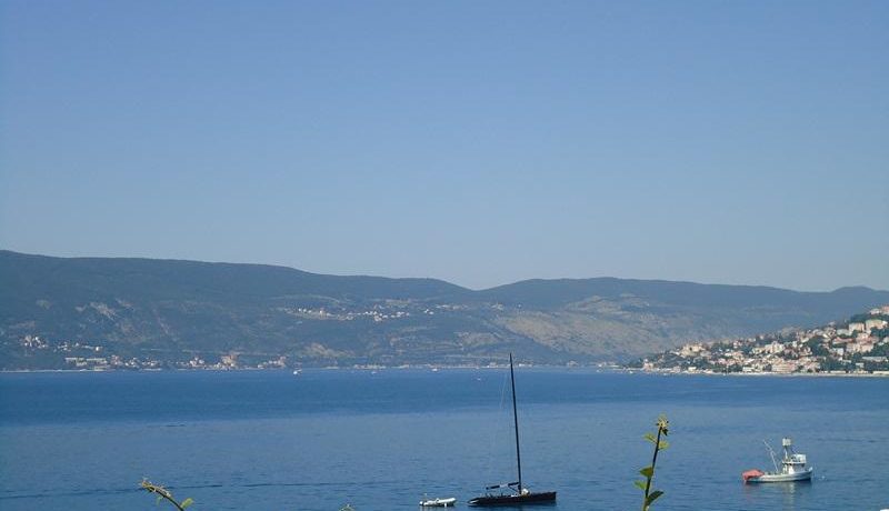 Real estate sea view Zelenika Herceg Novi-Top Estate Montenegro