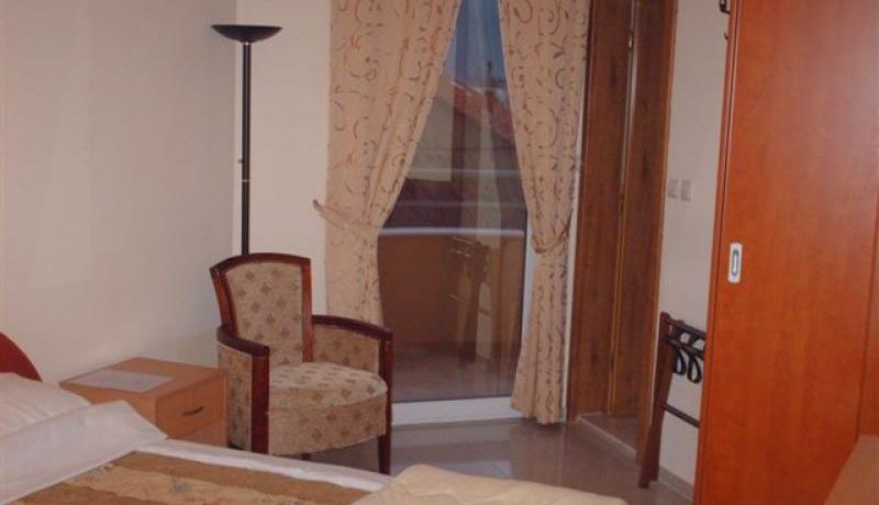 Hotel room Bijela Herceg Novi-Top Estate Montenegro