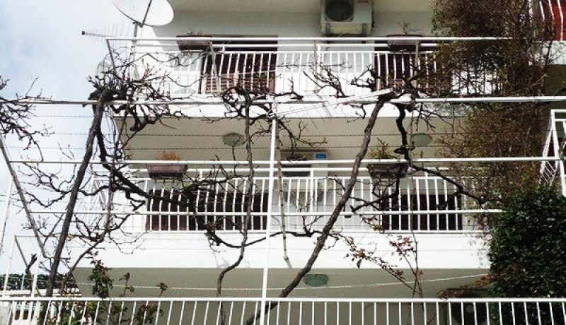 House front Herceg Novi-Top Estate Montenegro