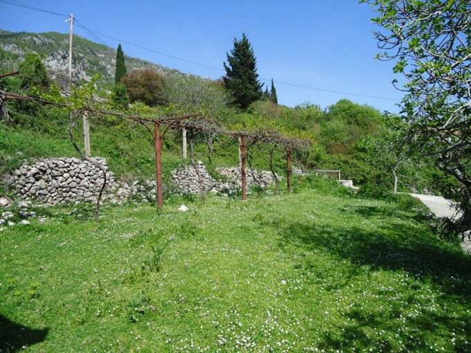 Property Prijevor Herceg Novi-Top Estate Montenegro