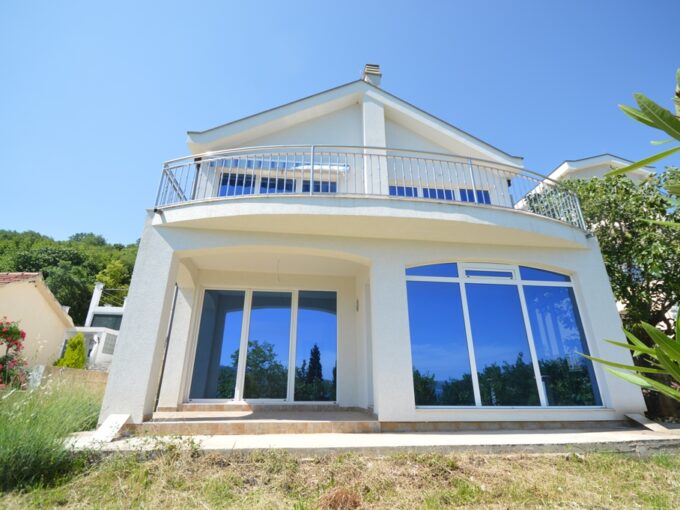Property Baosici Herceg Novi-Top Estate Montenegro