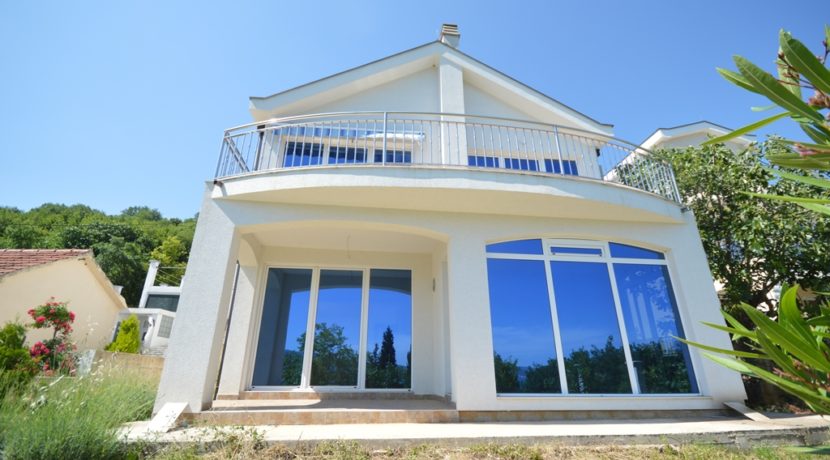 Property Baosici Herceg Novi-Top Estate Montenegro