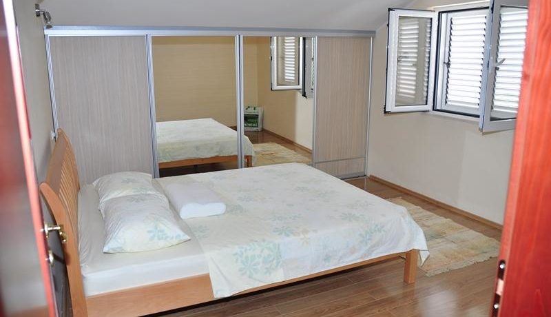 House Bedroom Herceg Novi-Top Estate Montenegro