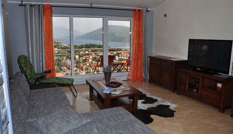 House lounge Herceg Novi-Top Estate Montenegro