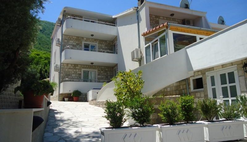 Real estate Kostanjica Kotor Top Estate Montenegro