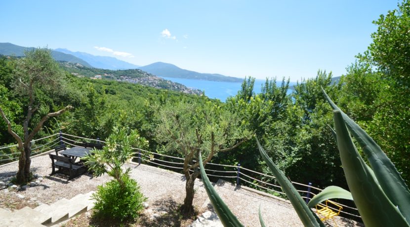 Real estate terrace Suscepan Herceg Novi-Top Estate Montenegro