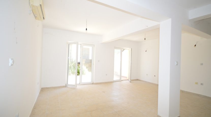 Real estate Djenovici Herceg Novi-Top Estate Montenegro