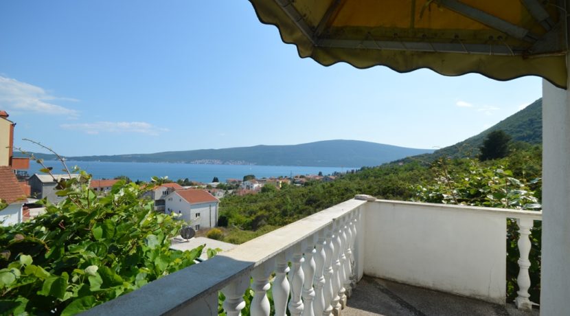 Nekretnine Bijela Herceg Novi-Top Estate Montenegro
