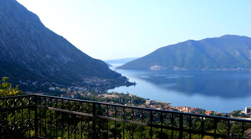 Immobilien Risan Kotor-Top Estate Montenegro