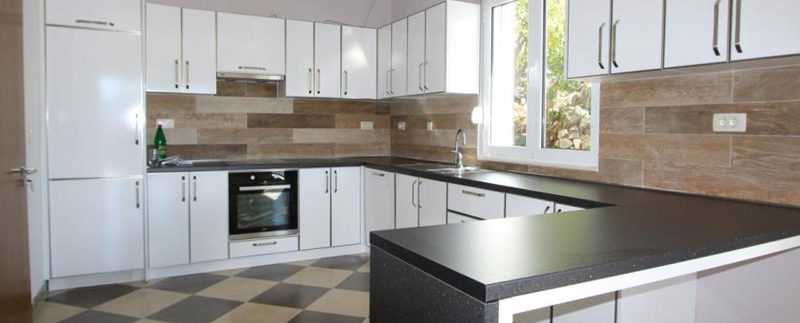 Fantastic house with sea view and pool Risan, Kotor-Top Estate Montenegro
