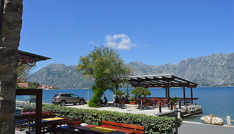 Nekretnine Prčanj Kotor-Top Estate Montenegro