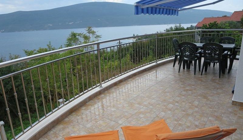 Property Baosici Herceg Novi-Top Estate Montenegro